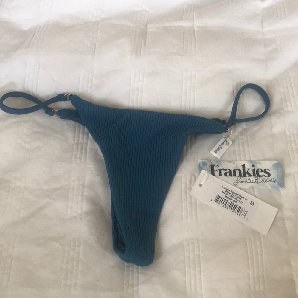 Frankie’s bikini bottom